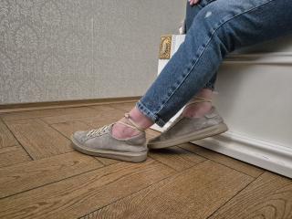 LoriEla에 대한 상세사항 보기