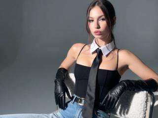 Se komplett profil för Amabel