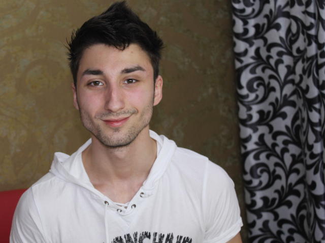 Karolino - Live sex cam - 2920026