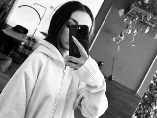 Se komplett profil för Diantrisy