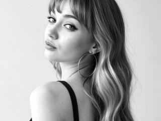 Se komplett profil för Diantrisy