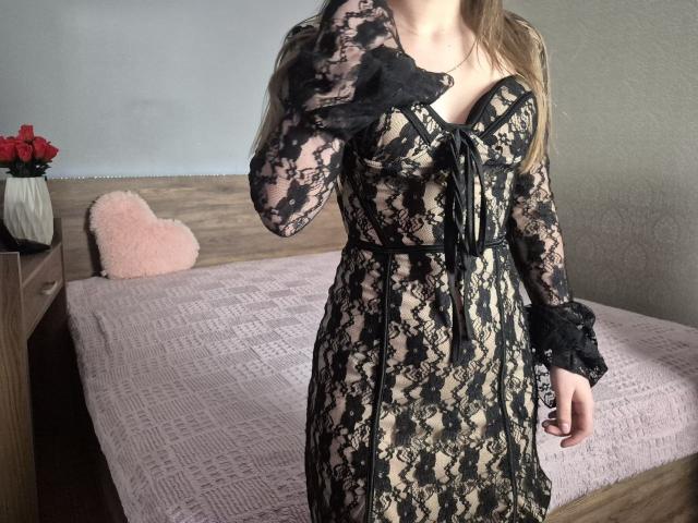 ZoieHurt - Live porn &amp; sex cam - 29201114