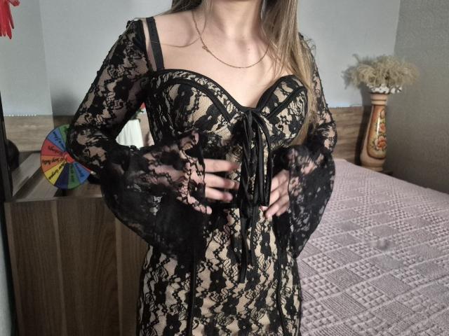 ZoieHurt - Live porn &amp; sex cam - 29201216