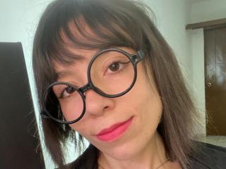 Se komplett profil för ElodiePerrine