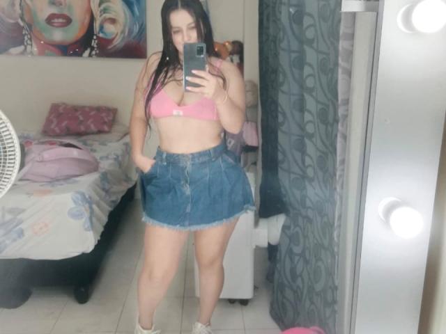 LoveThickMonyque - Live sex cam - 29202476