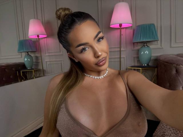 LisetteLuxe - Live sexe cam - 29204015