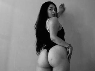 ChantalBernadette에 대한 상세사항 보기