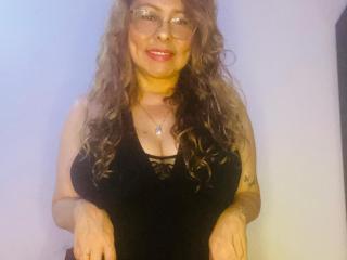 Ver la ficha detallada de MiaAmoretti