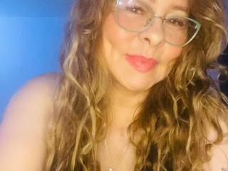 Ver la ficha detallada de MiaAmoretti