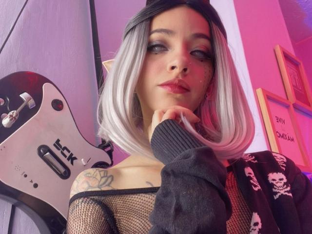 LaurenEvie69 - Live porn &amp; sex cam - 29207318