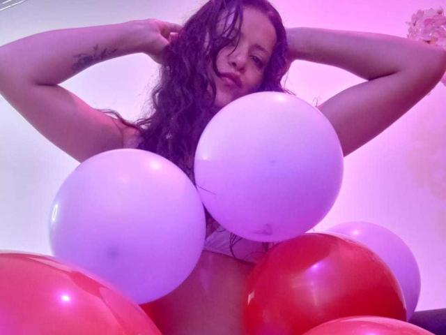 AriannaSeete - Live sex cam - 29207582