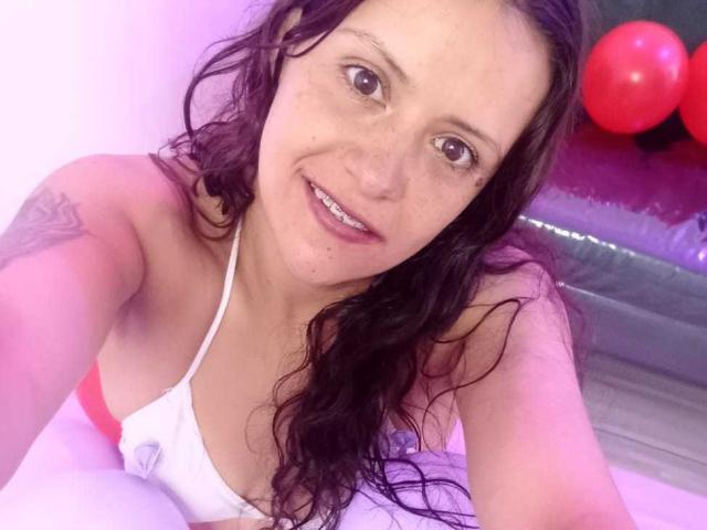 AriannaSeete - Live sex cam - 29207588