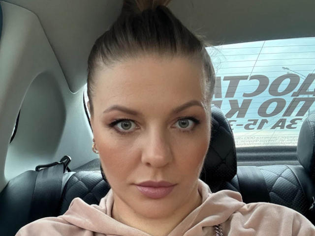 VeronikaGoldy - Live porn &amp; sex cam - 29207654