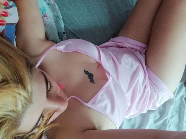 RozyReed-hot - Sexe cam en vivo - 29209067