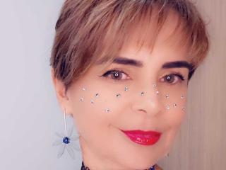 Ver la ficha detallada de EvaLuv