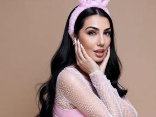 Ver la ficha detallada de BrunetteBabe69