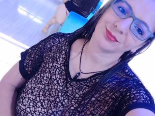 Se komplett profil för MadameScarlett