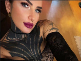 KathaleaNoir-hotの詳細情報を見る