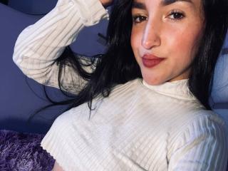 Ver la ficha detallada de YviTaylor