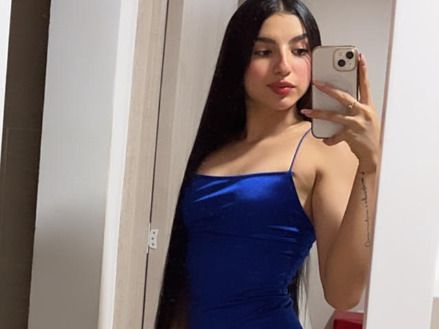 MilanMoon - Live sex cam - 29215832
