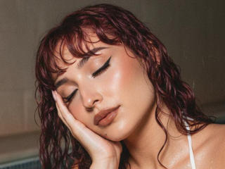 NickiYoungの詳細情報を見る