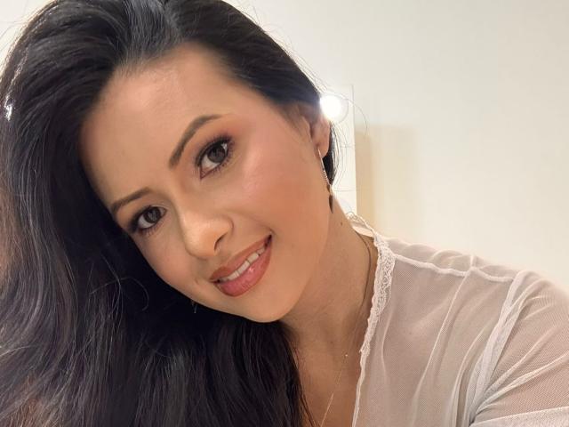 HannaRobertss - Live porn &amp; sex cam - 29216864