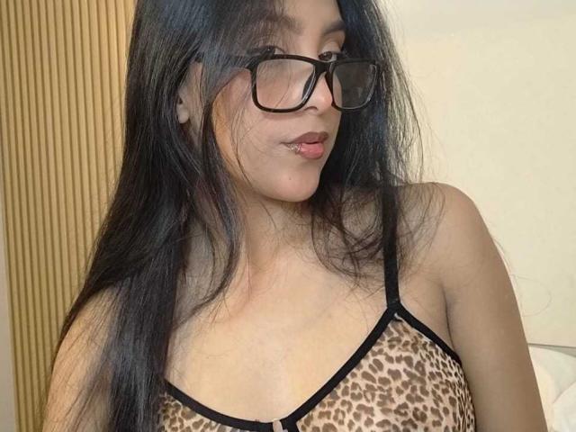 EmmaEstreilla - Live porn &amp; sex cam - 29217098