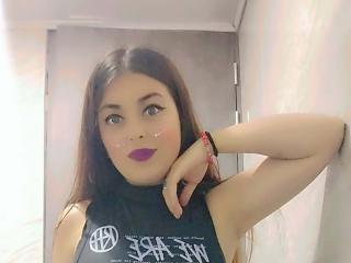 Dannazv's Model Profile