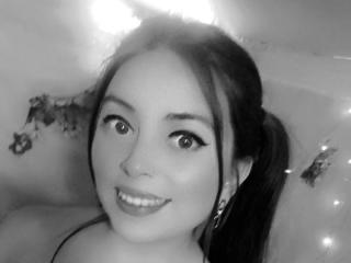 Dannazv's Model Profile