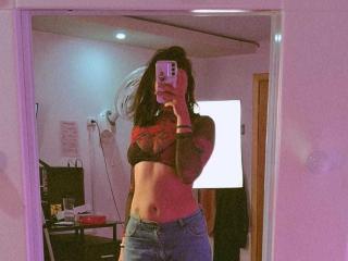 CuteH's Model Profile