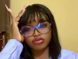 Youyune's Model Profile