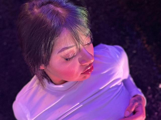 AmeliePiere - Live porn &amp; sex cam - 29220455