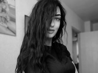 Xioni's Model Profile