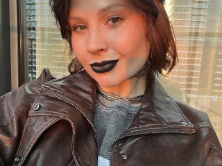 MedeaAllure's Model Profile