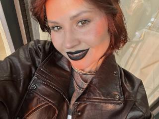 MedeaAllure's Model Profile