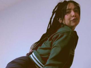 Ver la ficha detallada de BeckyHuston