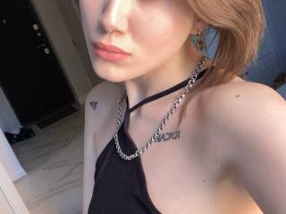 HotCaramelsTrio's Model Profile