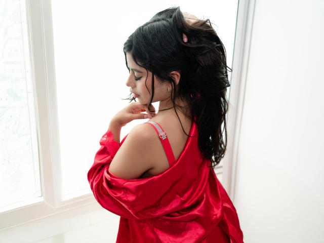 ChloeLaurents - Live sex cam - 29222213