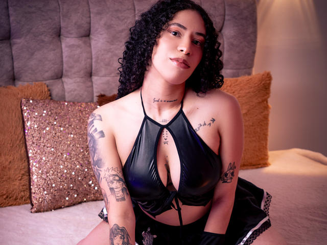 AnnieRoselle - Live sex cam - 29222687