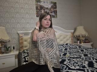 LoriEla's Model Profile