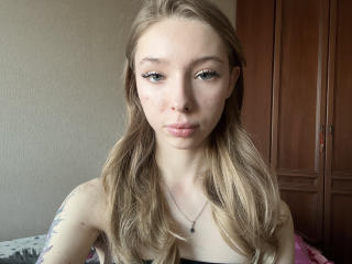 VivanWisseman's Model Profile