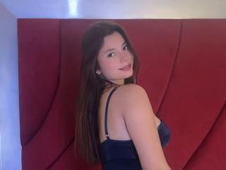 LinaFoxyHot's Model Profile