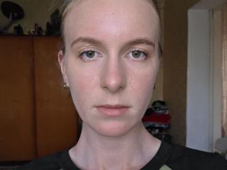 DebbyPennimpede's Model Profile