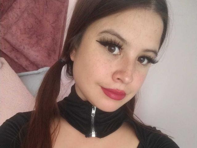 MelaniBecker - Live sexe cam - 29225102