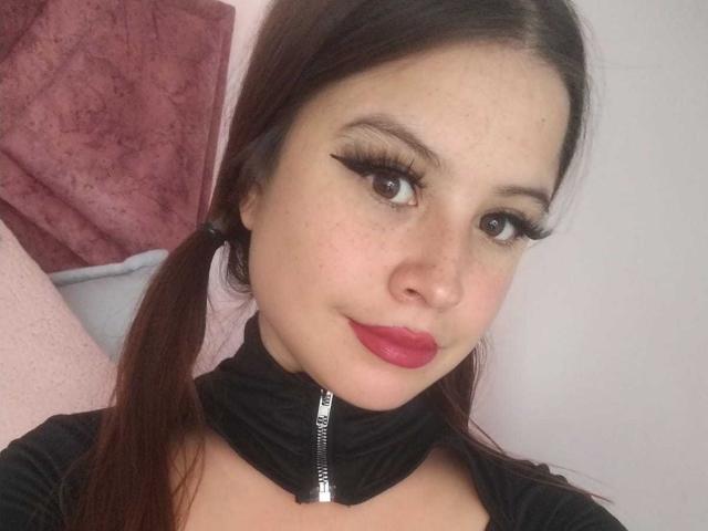 MelaniBecker - Live sexe cam - 29225108