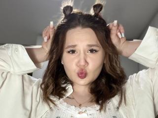 AnitraMaccoll's Model Profile