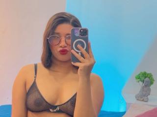 LoreDuval's Model Profile