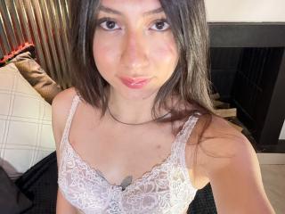 Luluberrie's Model Profile