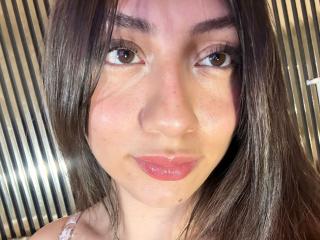 Luluberrie's Model Profile