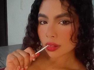 AshlyCorines's Model Profile